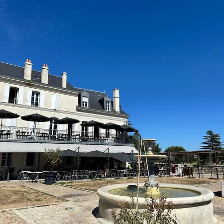 Hotel Chambre2 Face Au Donjon Pons
